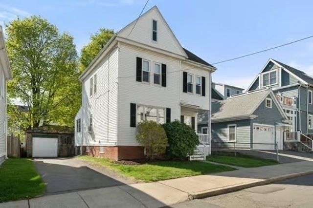 111 Walnut St, Everett, MA 02149
