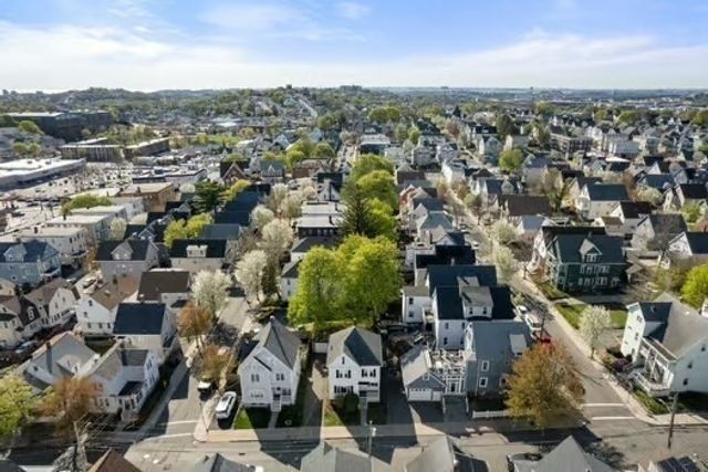 111 Walnut St, Everett, MA 02149