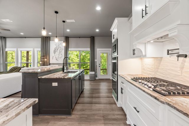 15 Wellington Place, Cabot, AR 72023