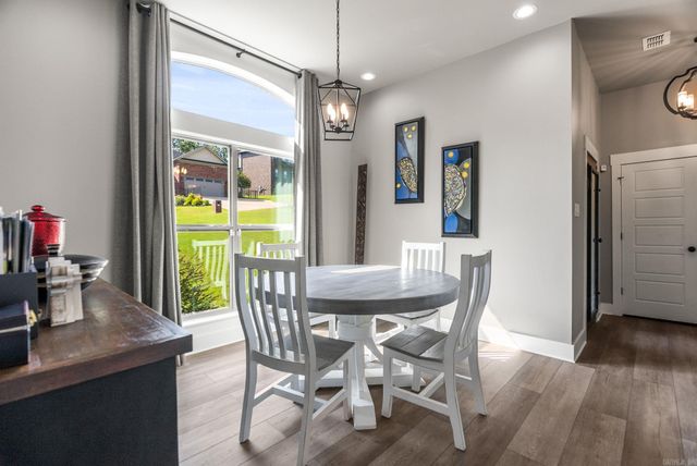 15 Wellington Place, Cabot, AR 72023