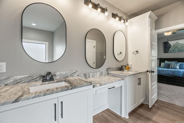 15 Wellington Place, Cabot, AR 72023