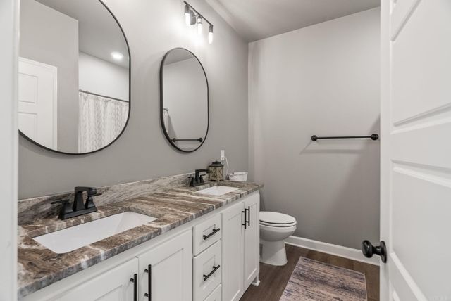 15 Wellington Place, Cabot, AR 72023