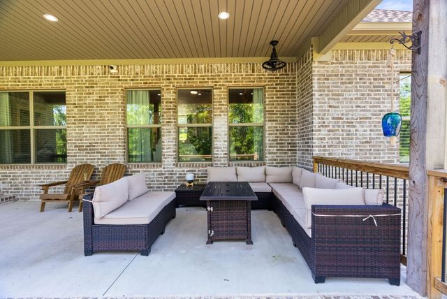 15 Wellington Place, Cabot, AR 72023