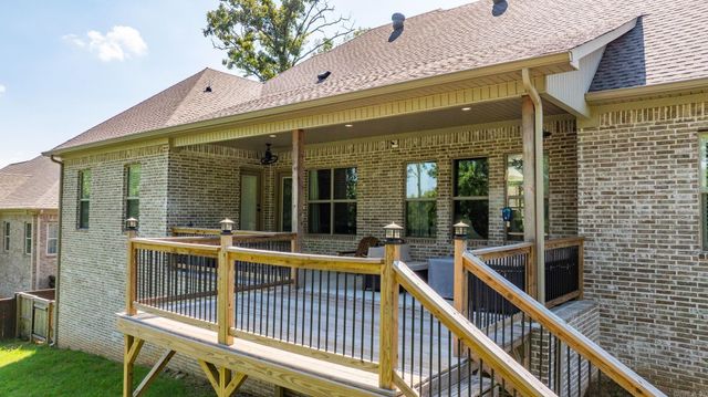 15 Wellington Place, Cabot, AR 72023