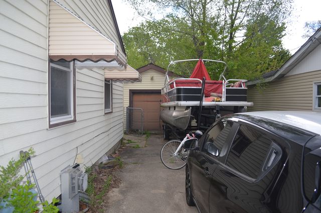 1006 Pearson Drive, Joliet, IL 60435
