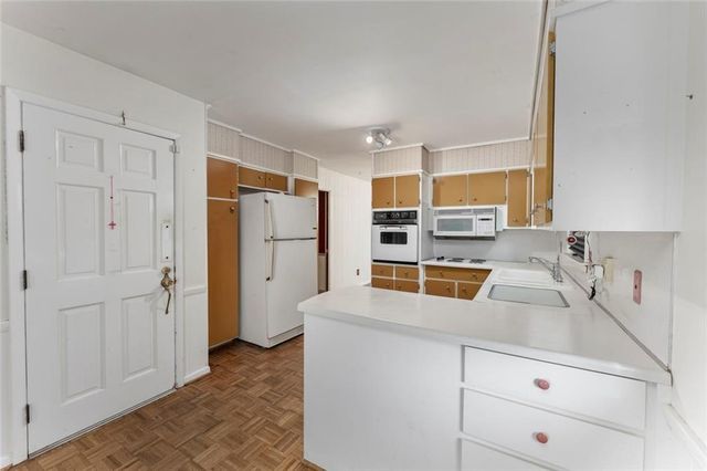 4260 Bingham Court, Stone Mountain, GA 30083