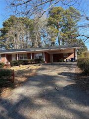 4260 Bingham Court, Stone Mountain, GA 30083