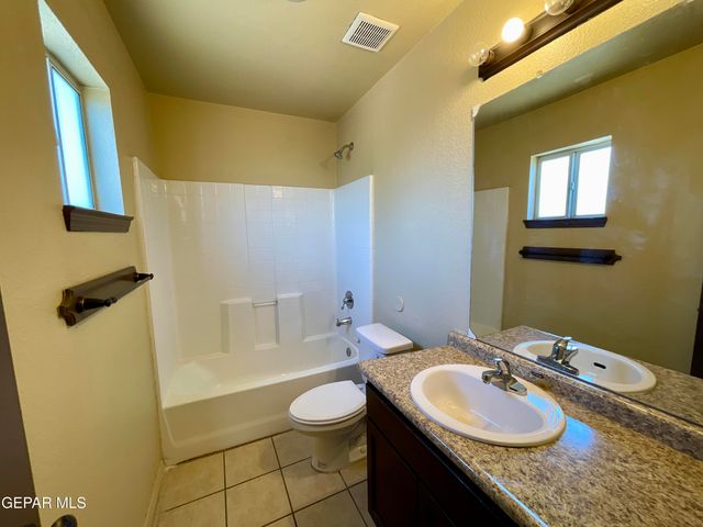 5724 Ybarra Court, El Paso, TX 79905