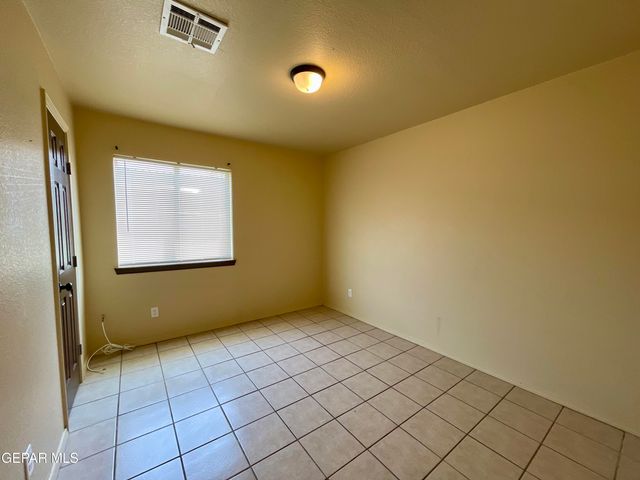 5724 Ybarra Court, El Paso, TX 79905