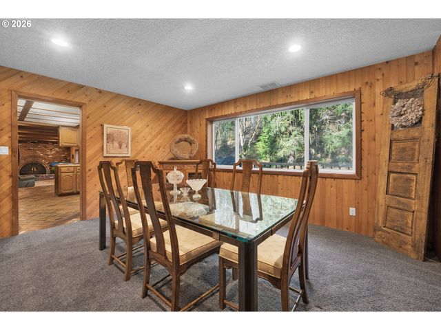 37647 HIGHWAY 26, Seaside, OR 97138
