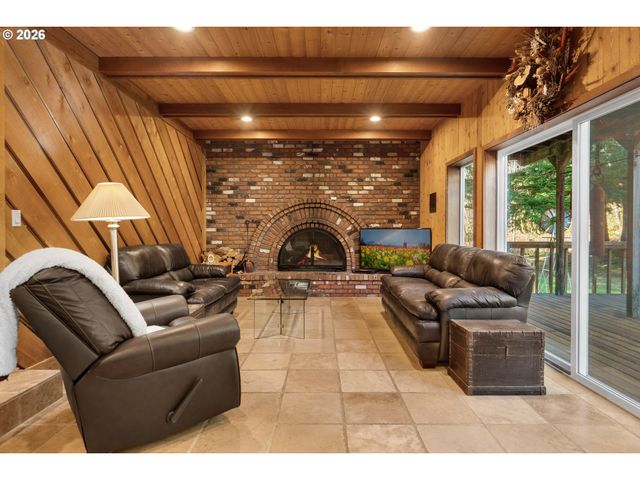 37647 HIGHWAY 26, Seaside, OR 97138