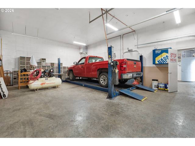 37647 HIGHWAY 26, Seaside, OR 97138