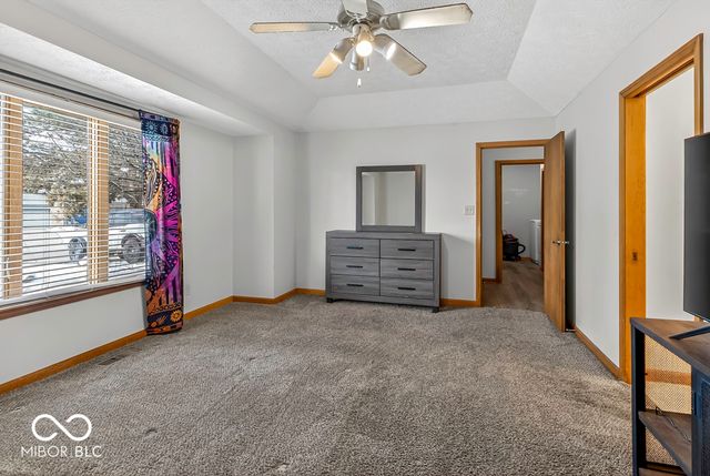 451 Pebble Way, Greenwood, IN 46142