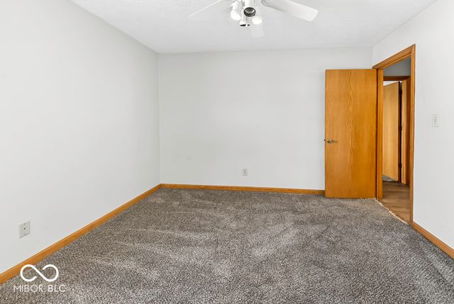 451 Pebble Way, Greenwood, IN 46142