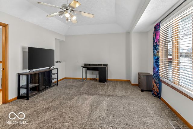 451 Pebble Way, Greenwood, IN 46142