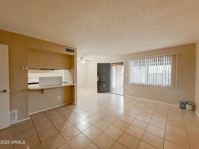 1420 N 54TH Avenue, Phoenix, AZ 85043