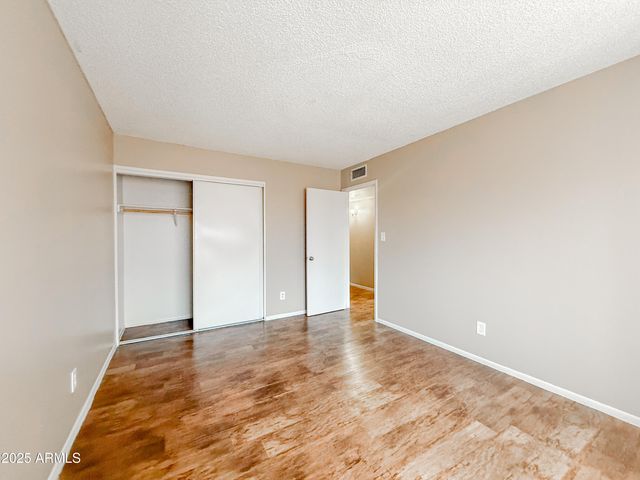 1420 N 54TH Avenue, Phoenix, AZ 85043