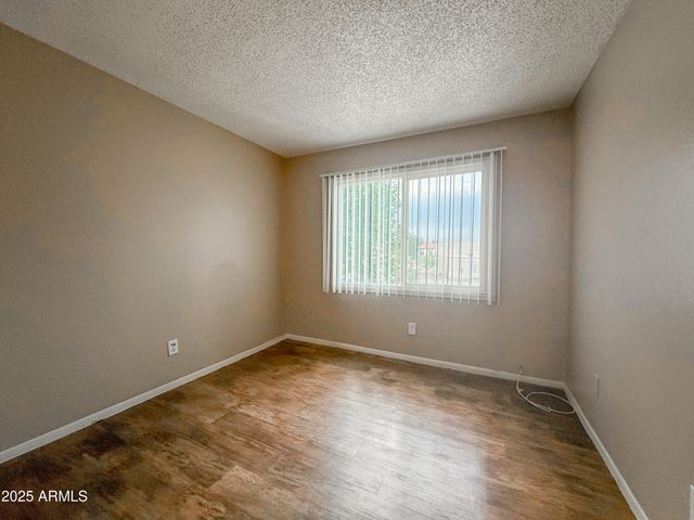 1420 N 54TH Avenue, Phoenix, AZ 85043