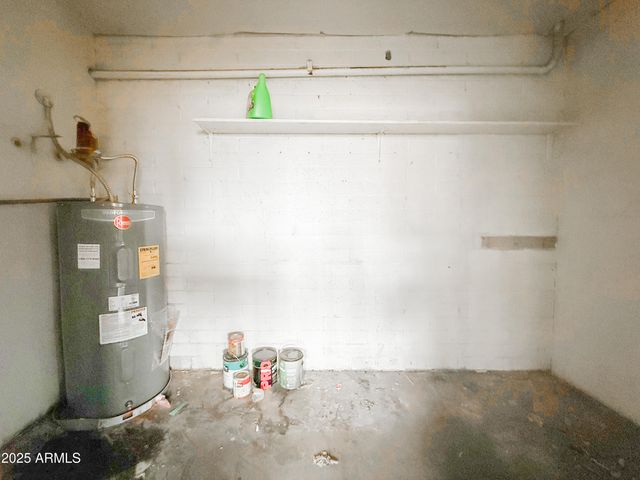 1420 N 54TH Avenue, Phoenix, AZ 85043