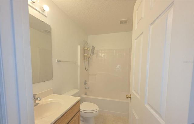 145 VISTA VIEW AVENUE, Eagle Lake, FL 33839