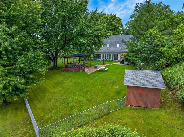 541 Union Road, Brooklyn, WI 53521