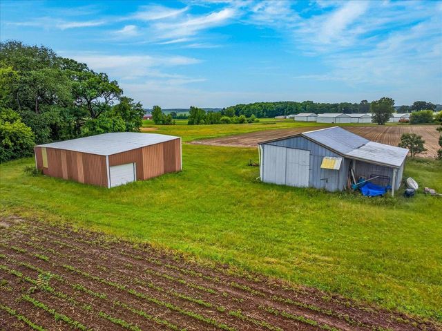 541 Union Road, Brooklyn, WI 53521