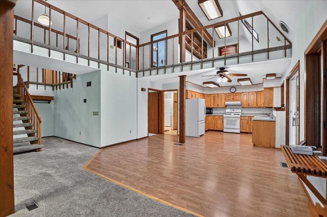 541 Union Road, Brooklyn, WI 53521