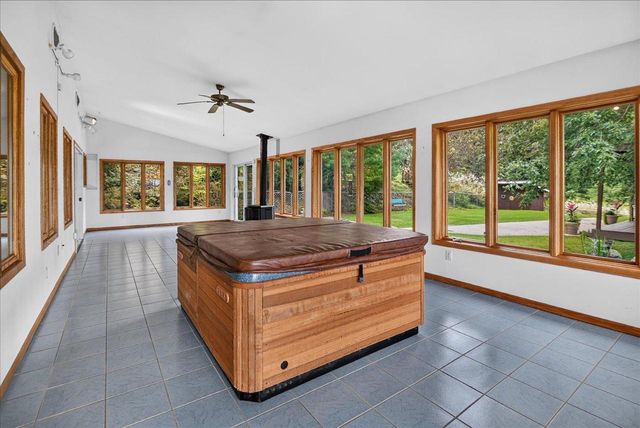 541 Union Road, Brooklyn, WI 53521