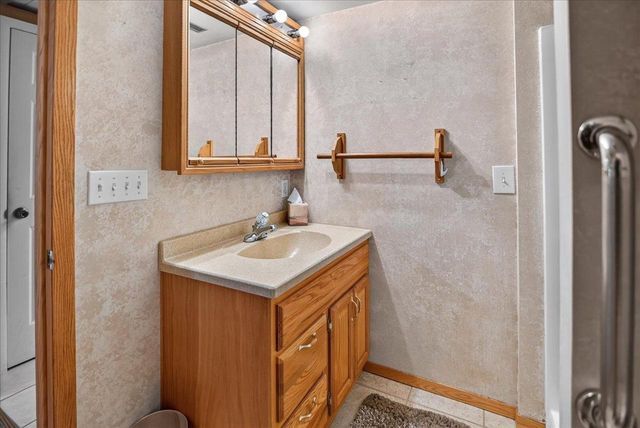 541 Union Road, Brooklyn, WI 53521
