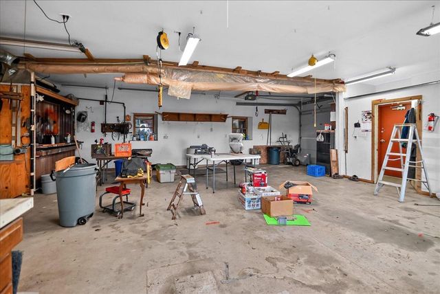 541 Union Road, Brooklyn, WI 53521