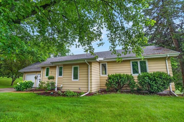 541 Union Road, Brooklyn, WI 53521
