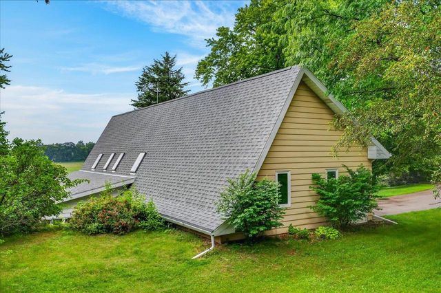 541 Union Road, Brooklyn, WI 53521