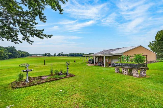 541 Union Road, Brooklyn, WI 53521