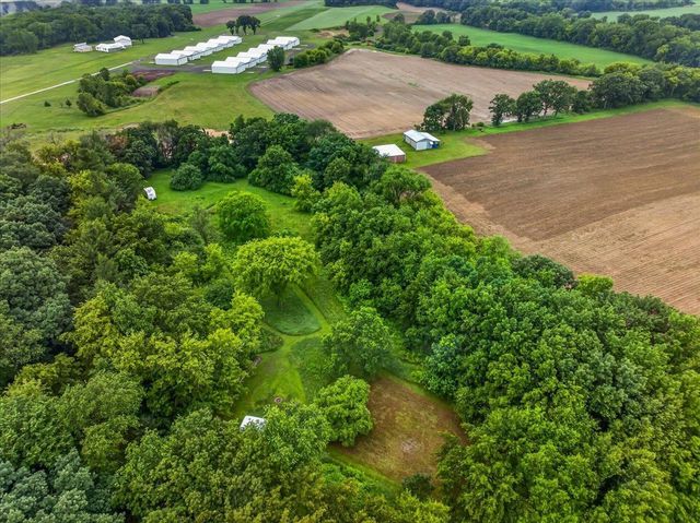541 Union Road, Brooklyn, WI 53521