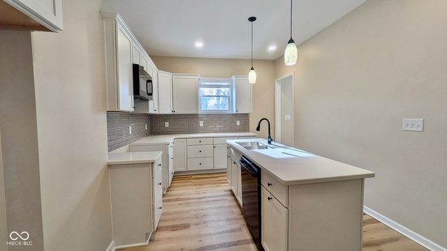 3256 Ruckle Street, Indianapolis, IN 46205