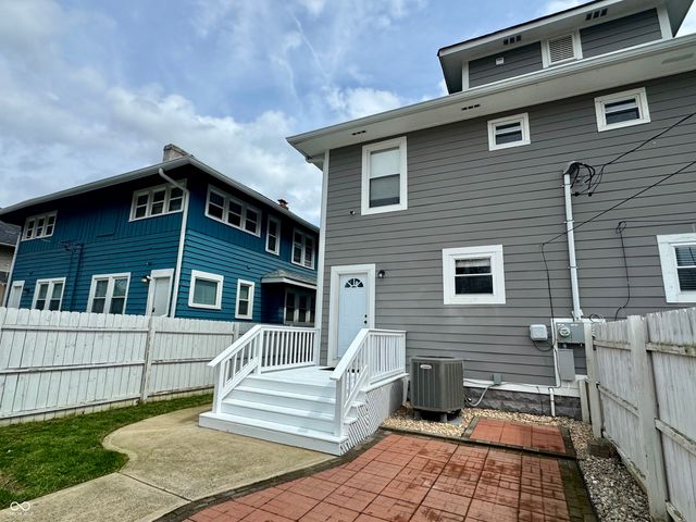 3256 Ruckle Street, Indianapolis, IN 46205