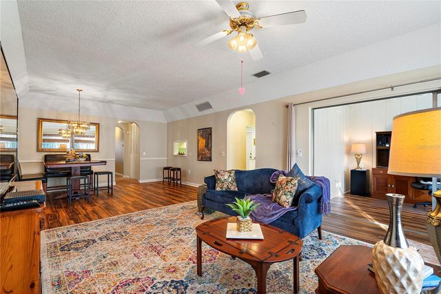 504 CORDOVA GREEN, Seminole, FL 33777