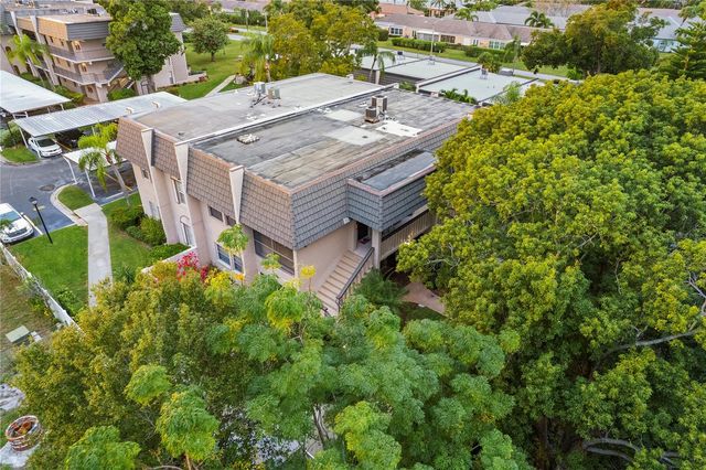 504 CORDOVA GREEN, Seminole, FL 33777