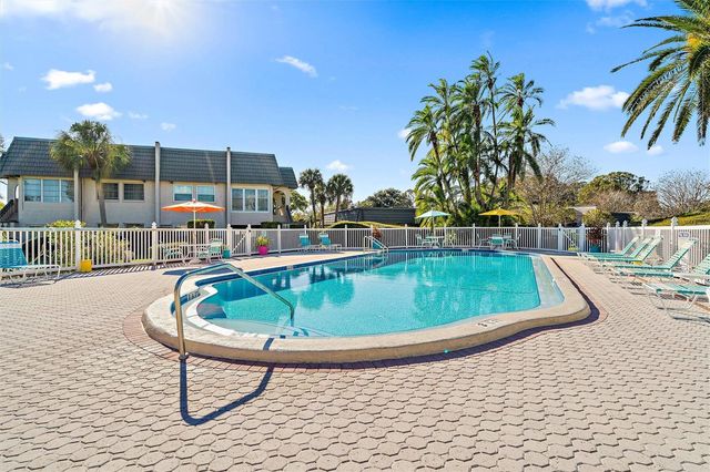 504 CORDOVA GREEN, Seminole, FL 33777