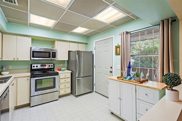 504 CORDOVA GREEN, Seminole, FL 33777