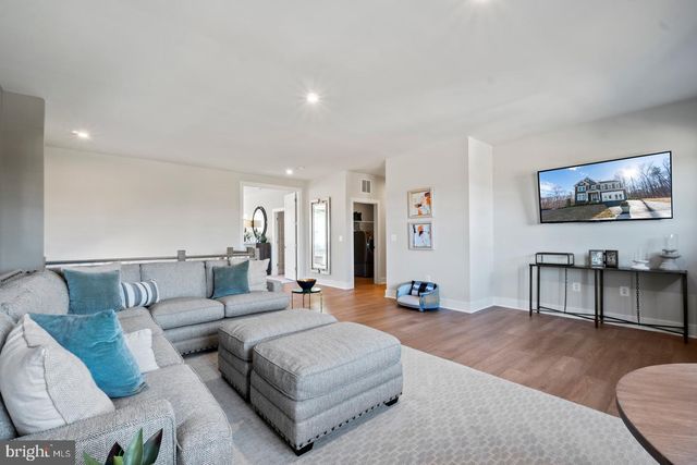 2919 BLUE SKIES LN, Upper Marlboro, MD 20774