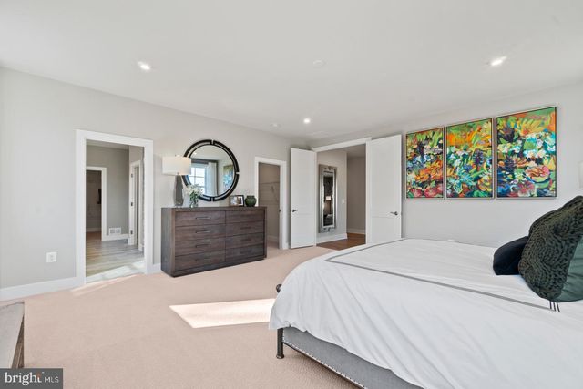 2919 BLUE SKIES LN, Upper Marlboro, MD 20774