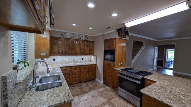 304 Becky Lane, Waxahachie, TX 75165