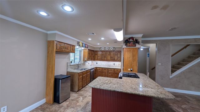 304 Becky Lane, Waxahachie, TX 75165