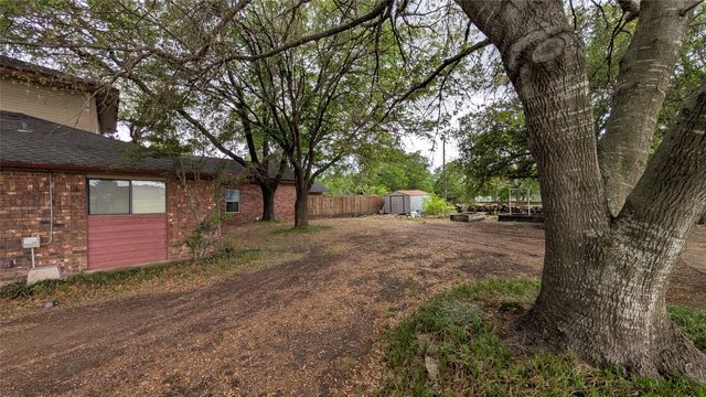 304 Becky Lane, Waxahachie, TX 75165