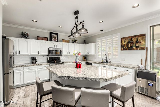 4530 E DECATUR Street, Mesa, AZ 85205