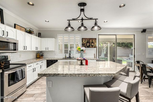 4530 E DECATUR Street, Mesa, AZ 85205