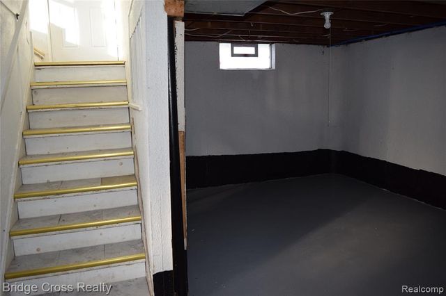 8515 Stout Street, Detroit, MI 48228