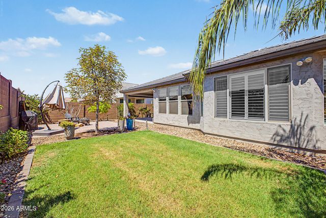 1891 W FAWN Way, San Tan Valley, AZ 85144