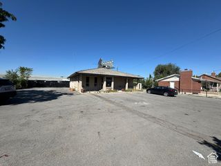 7702 S LOCUST ST, Midvale, UT 84047